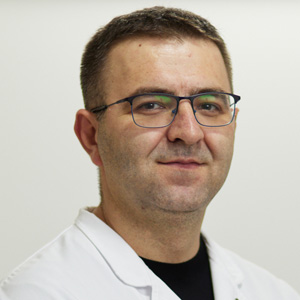 Dr Siniša Rašić, internista